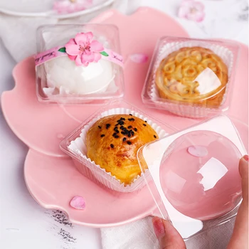 50pcs пластмасова прозрачна тава Xi Su He яйчен жълтък хрупкава торта Puffs опаковка ръчно изработени бисквитки за средата на есента фестивал благоприятства DIY